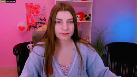 Snapshot of pure_radiance chatting on 03-03-25, 09:44 Ask me3 online show from 03-03-25, 09:44