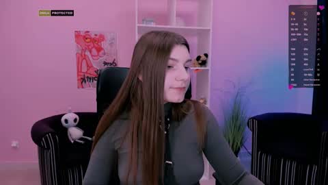 Snapshot of pure_radiance chatting on 03-11-25, 01:01 Ask me3 online show from 03-11-25, 01:01