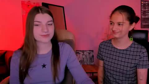 Snapshot of pure_radiance chatting on 11-07-25, 09:53 Ask me3 online show from 11-07-25, 09:53