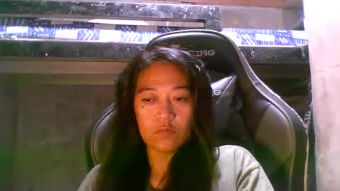 Snapshot of pure_sweetasian chatting on 10-28-25, 04:31 pure_sweetasian online show from 10-28-25, 04:31