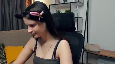 puremelody online show from 10-12-25, 10:42