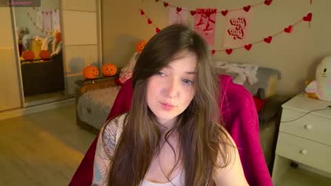 Bella online show from 11-05-25, 05:40