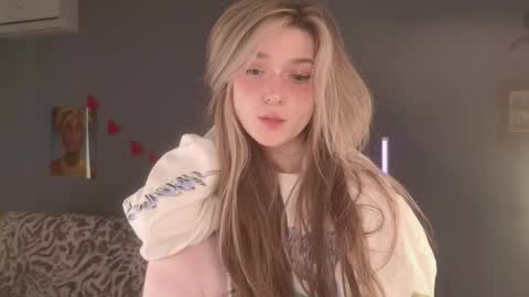 Bella online show from 03-21-26, 08:19