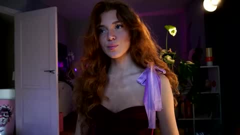 Snapshot of purple_baby chatting on 05-19-26, 02:45 Sasha wait you here 6 of November. will celebrate my B- day online show from 05-19-26, 02:45