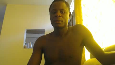 Snapshot of purple_hearts chatting on 03-29-26, 01:00 purple_hearts online show from 03-29-26, 01:00