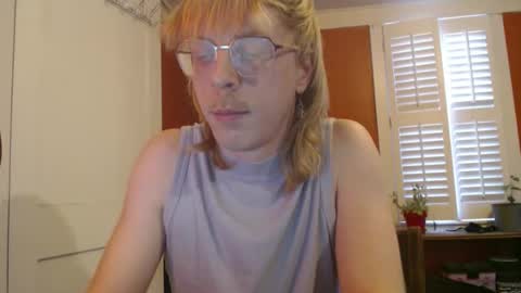 Snapshot of purpleicecream chatting on 02-26-26, 10:31 purpleicecream online show from 02-26-26, 10:31