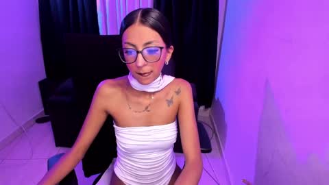 MEGANNNN online show from 05-26-26, 01:56