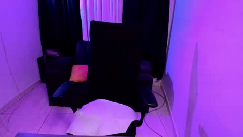 MEGANNNN online show from 05-30-26, 03:25