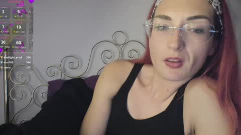 Snapshot of purplerainn69 chatting on 05-12-26, 09:56 PurpleRainn69 Dina online show from 05-12-26, 09:56