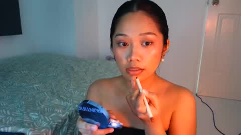 Marj33 online show from 11-24-25, 04:23