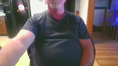 Snapshot of pussylover1365 chatting on 01-13-25, 10:13 pussylover1365 online show from 01-13-25, 10:13