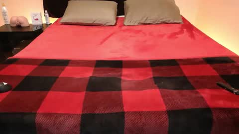 pussylover2182 online show from 01-07-26, 04:15