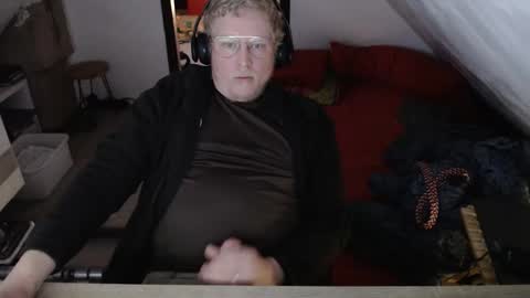 pussylovercb online show from 05-15-26, 08:43