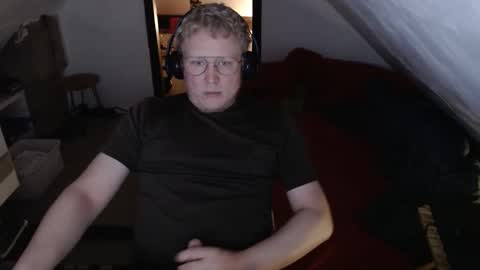 pussylovercb online show from 05-16-26, 10:30