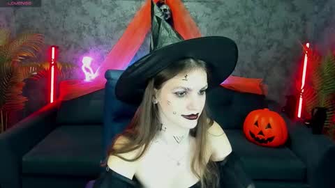 Ellie online show from 11-01-25, 07:43