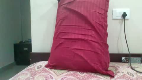 Snapshot of pussysmasher0804 chatting on 01-04-25, 07:13 pussysmasher0804 online show from 01-04-25, 07:13