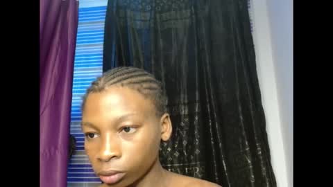 pussyxxjuice online show from 10-05-25, 06:06