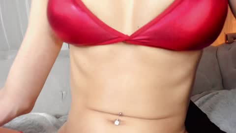 Snapshot of putinna chatting on 01-13-25, 10:13 Pau Manchita online show from 01-13-25, 10:13