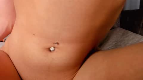 Snapshot of putinna chatting on 09-12-25, 08:09 Pau Manchita online show from 09-12-25, 08:09