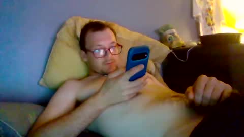 Snapshot of pvghhyt chatting on 09-19-25, 04:25 park online show from 09-19-25, 04:25