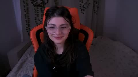 Ava online show from 05-10-26, 04:34