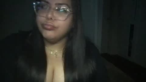 Prettypink Tinyhole online show from 12-14-24, 07:51