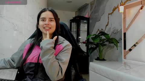 Qetsyah online show from 04-07-26, 01:22