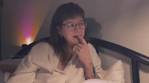    online show from 12-09-24, 04:26