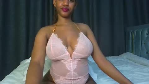 Snapshot of queen321850 chatting on 04-08-26, 03:23 queen321850 online show from 04-08-26, 03:23