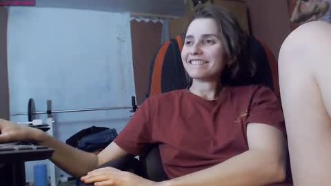 Snapshot of queen4565 chatting on 02-11-25, 06:44 Lola online show from 02-11-25, 06:44