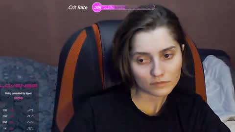 Snapshot of queen4565 chatting on 02-25-25, 01:28 Lola online show from 02-25-25, 01:28