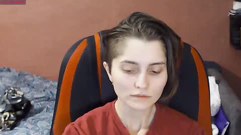 Snapshot of queen4565 chatting on 02-27-25, 05:15 Lola online show from 02-27-25, 05:15