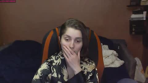 Snapshot of queen4565 chatting on 03-11-25, 05:13 Lola online show from 03-11-25, 05:13