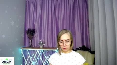 Snapshot of queen_a_n_i chatting on 04-23-26, 12:29 A N I Ill be here on December 1st online show from 04-23-26, 12:29