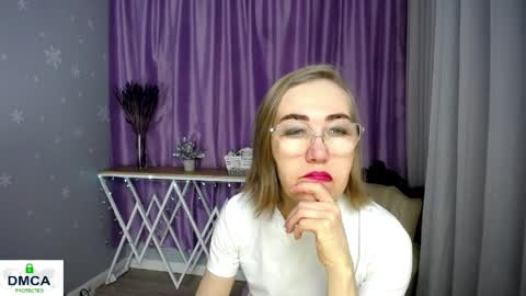 Snapshot of queen_a_n_i chatting on 05-02-26, 06:40 A N I Ill be here on December 1st online show from 05-02-26, 06:40