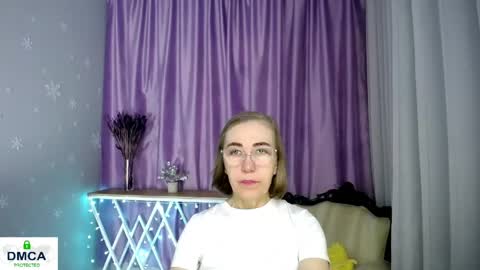 Snapshot of queen_a_n_i chatting on 05-03-26, 07:14 A N I Ill be here on December 1st online show from 05-03-26, 07:14