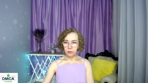 Snapshot of queen_a_n_i chatting on 05-17-26, 09:38 A N I Ill be here on December 1st online show from 05-17-26, 09:38