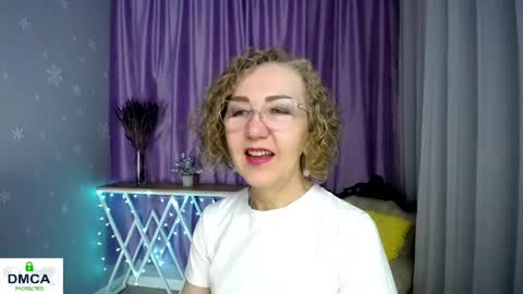 Snapshot of queen_a_n_i chatting on 05-24-26, 07:35 A N I Ill be here on December 1st online show from 05-24-26, 07:35