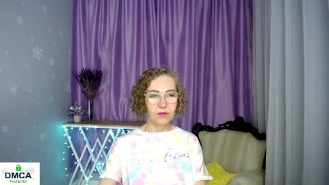 Snapshot of queen_a_n_i chatting on 05-27-26, 08:00 A N I Ill be here on December 1st online show from 05-27-26, 08:00