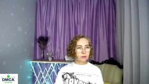 Snapshot of queen_a_n_i chatting on 06-29-26, 08:42 A N I Ill be here on December 1st online show from 06-29-26, 08:42