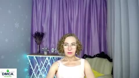 Snapshot of queen_a_n_i chatting on 07-25-26, 07:39 A N I Ill be here on December 1st online show from 07-25-26, 07:39