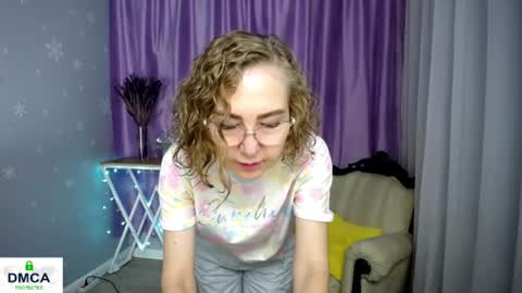 Snapshot of queen_a_n_i chatting on 07-28-26, 05:58 A N I Ill be here on December 1st online show from 07-28-26, 05:58