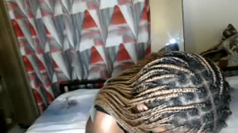 queen_asha online show from 07-04-26, 05:08