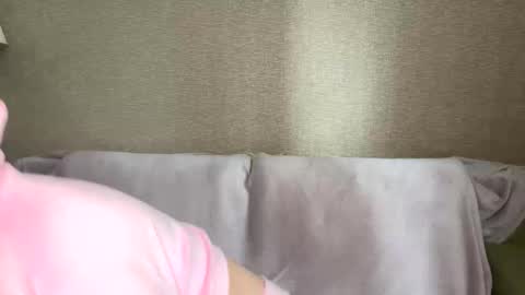 Snapshot of queen_chatur chatting on 02-03-26, 12:32 Viktoria online show from 02-03-26, 12:32