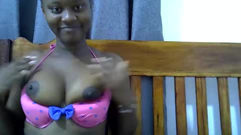 queen_diveer online show from 09-19-25, 08:05