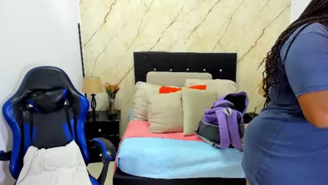 Snapshot of queen_ebony_69 chatting on 07-29-26, 03:15 Queen online show from 07-29-26, 03:15