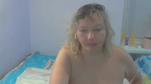 queen_jane8 online show from 11-24-25, 05:23
