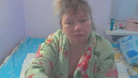 queen_jane8 online show from 12-17-25, 11:27