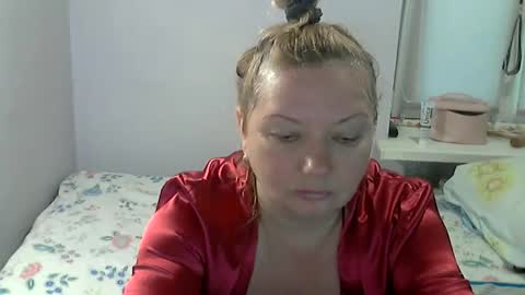 queen_jane8 online show from 05-27-26, 11:07