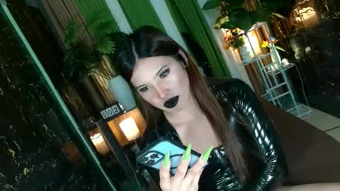 Kendal  online here from 6am-3pm philippine time online show from 11-02-25, 12:51